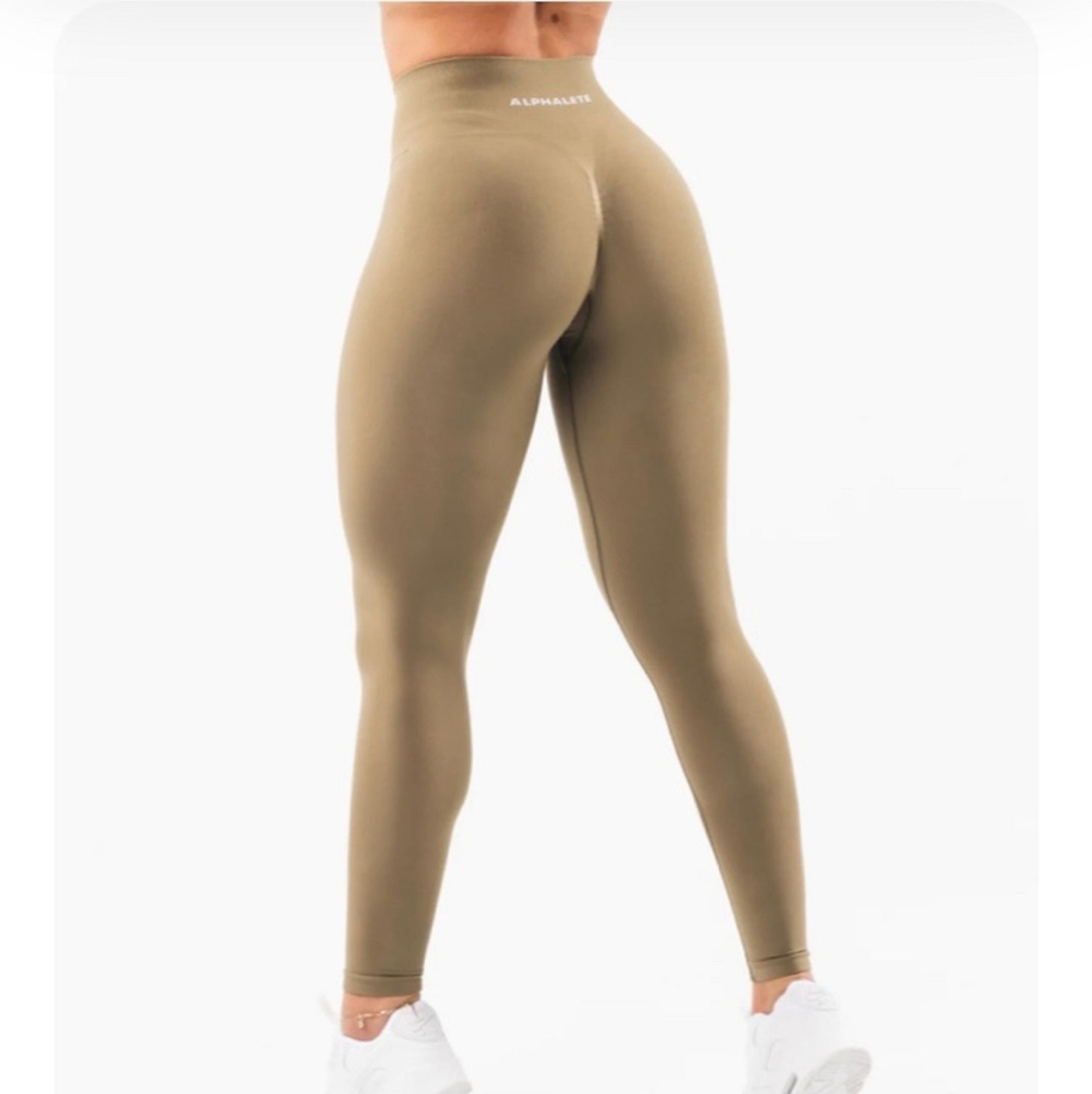 Alphalete Amplify Leggings